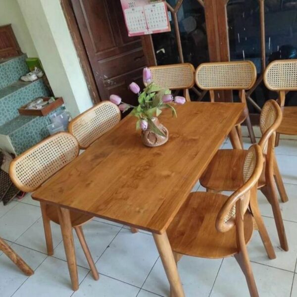Kursi Rotan Kacang – Sentuhan Tradisional dengan Rangka Kayu Solid - Gambar 4